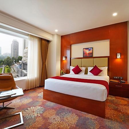 Kingston Hotel Bangalore Exterior foto